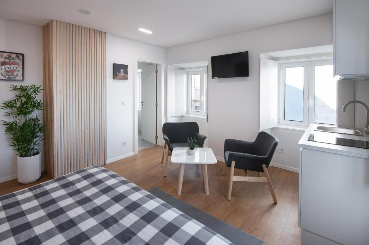 Vista Lisboa Guest Apartments Almada Extérieur photo